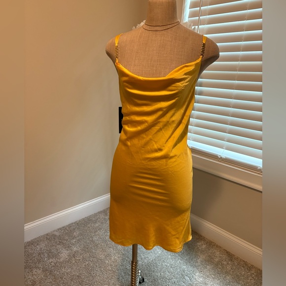 Guess Marciano dress - Picture 2 of 5